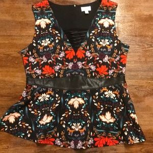 Beautiful Floral Peplum Top w Pleather Banding